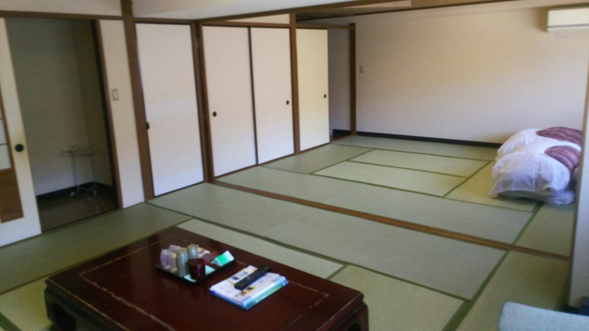 Itoen Hotel Hakone Yumoto Екстериор снимка